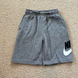 Nike Little Boys Gray Athletic Shorts with Elastic Waistband Size 7
